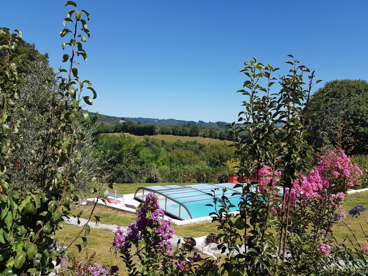 Gite A La Campagne Noailhac  Luaran gambar